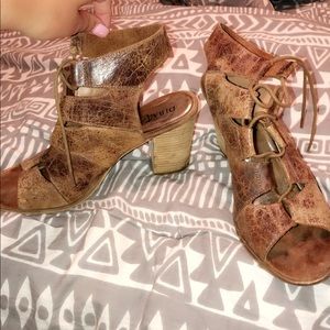 Diba True shoes